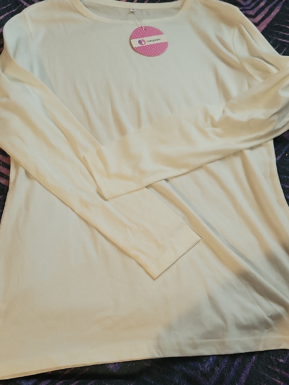 Oakgarden White LARGE long Sleeve